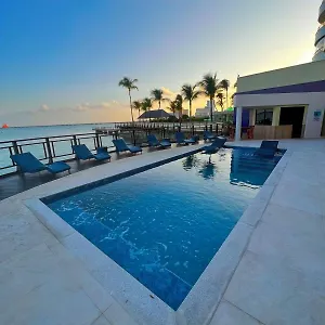 Apartamento Iate Plaza - Calcadao - Frente Mar Flat 603, Fortaleza (Ceara)